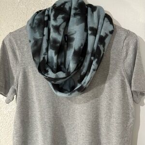 BCBGeneration Black and light blue Knit Scarf